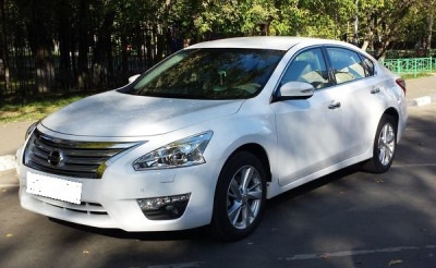 Nissan Teana Белый