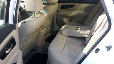 Nissan Teana Белый