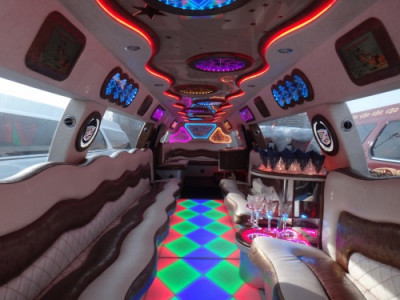 Cadillaс Escalade Белый