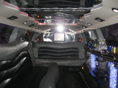 Chrysler C 300 Limousine Белый