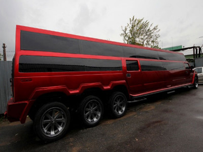 Hummer Mega красный перламутровый, белый