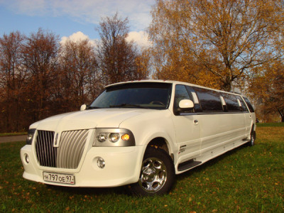 Lincoln Navigator Белый, черный