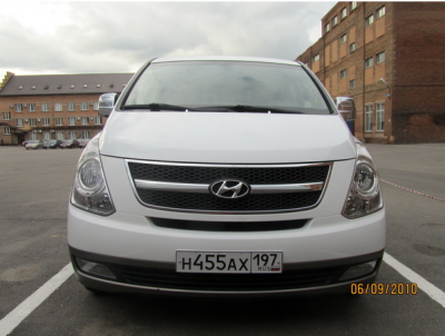 Hyundai Grand Starex Серебристый