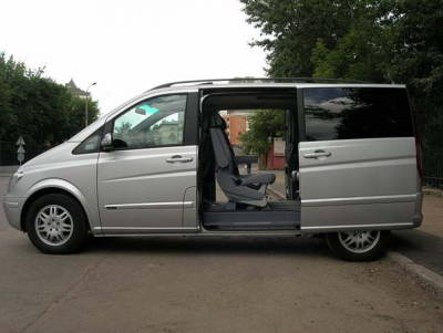 Mercedes Viano Черный, серебристый