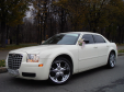 Chrysler C300 Белый