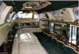 Lincoln Town Car Белый, черный, 13 мест