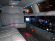 Lincoln Town Car Белый, черный, 13 мест